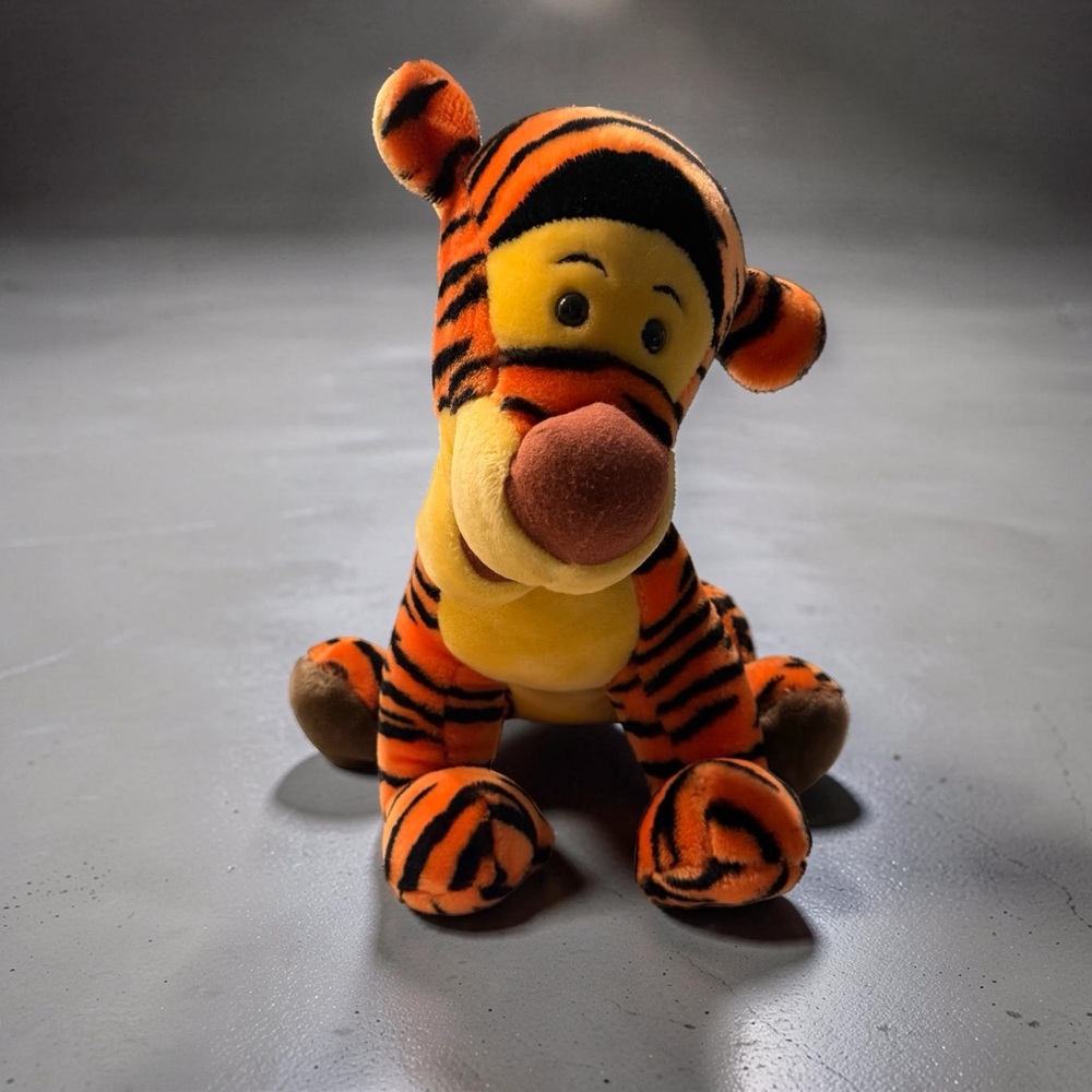 80s Vintage Disney Parks Exclusive Tigger Plush 16” Black Orange Disney World